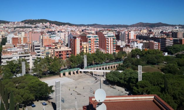 Ja podeu mirar les fotos de la gira fotogràfica #arregleuJaParcClot